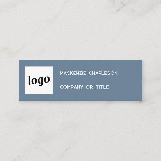 Eenvoudige Logo en QR-code Dusty Blue Grey Mini Visitekaartje (Voorkant)