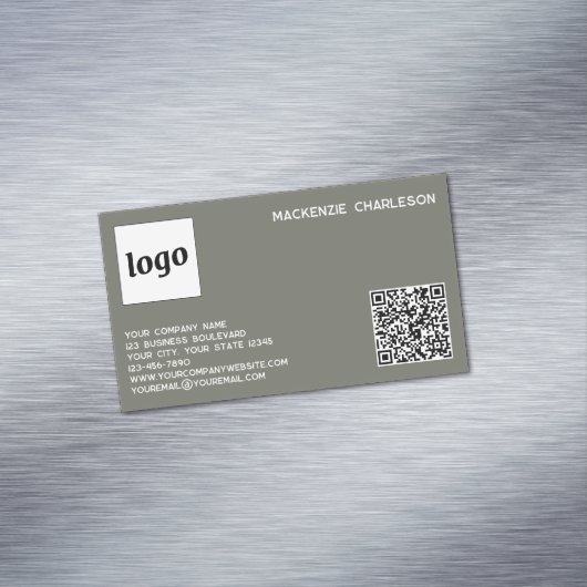 Eenvoudige Logo en QR Code Sage Groen Magnetisch Visitekaartje (Voorbeeld)