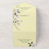 Eenvoudige madeliefjes op Bleek geel met QR-code All In One Uitnodiging (Buitenkant)