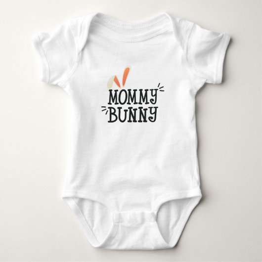 Eenvoudige mammie Bunny Easter Typografie | Bodysu Romper (Voorkant)