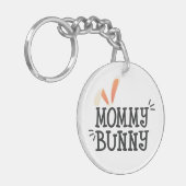 Eenvoudige mammie Bunny Easter Typografie | SLEUTE Sleutelhanger (Voorkant Links)