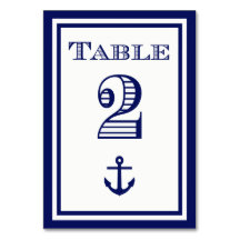 Eenvoudige marineblauwe tafelkaart met anker in li