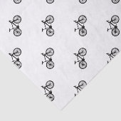 Eenvoudige, met de hand getrokken fiets in zwart-w tissuepapier (Detail)