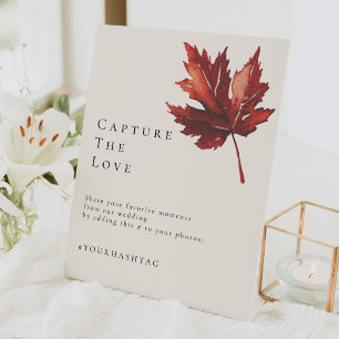 Eenvoudige Minimal Herfst Leaf Cream Wedding Hasht Reclamebord Met Voetstuk