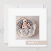 Eenvoudige Minimale Baby Foto Geboorteaankondiging Kaart (Voorkant)