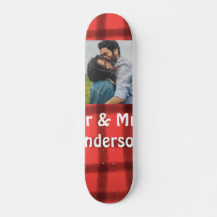 Eenvoudige minimale meneer en mevrouw voeg je naam persoonlijk skateboard
