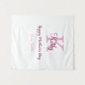 eenvoudige minimale moedersdag monogram roze naam  wandkleed (Voorkant (horizontaal))