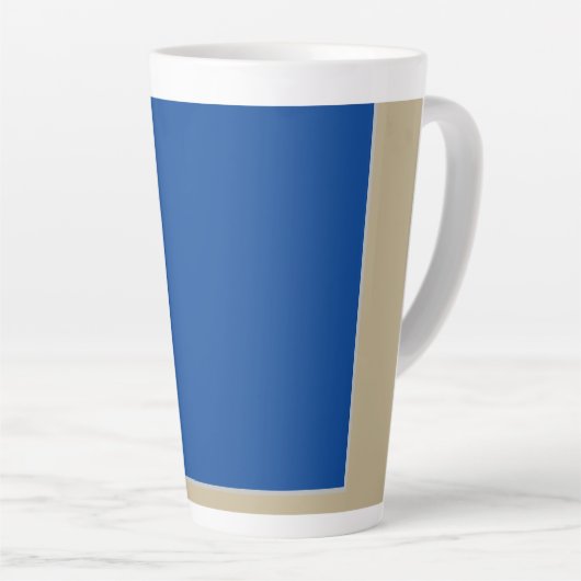 eenvoudige, minimale, op maat gesneden, effen kleu latte mok (Rechterhoek)