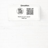 Eenvoudige minimale q of code toevoegen logo socia spandoek (Insitu)