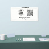 Eenvoudige minimale q of code toevoegen logo socia spandoek (Beurs)