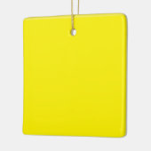 eenvoudige, minimale standaardkleur keramisch ornament (Links)