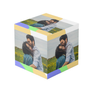 eenvoudige minimale voeg je naam foto monogram  ui kubus