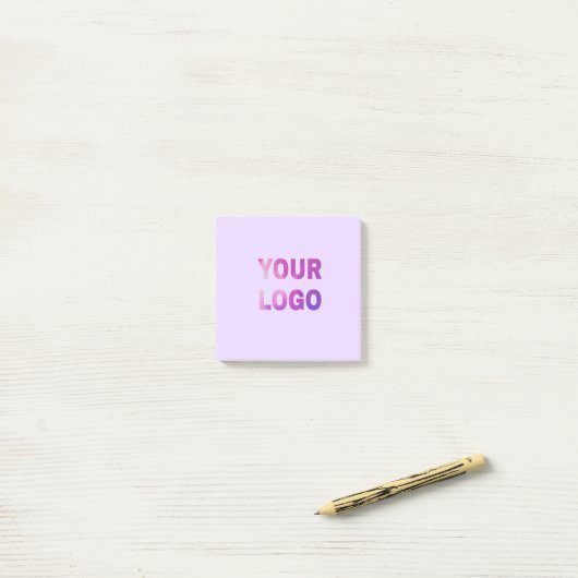 eenvoudige minimale voeg uw logo/ontwerp hier teks post-it® notes (Op bureau)