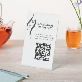 Eenvoudige minimale witte en zwarte schoonheidssal reclamebord met voetstuk