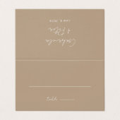 Eenvoudige minimalistische beige bruiloft plaats k kaart (Buitenkant ongevouwen)
