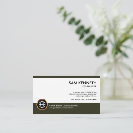 Eenvoudige minimalistische bruine box-ondernemer C Visitekaartje (Staand voorkant)