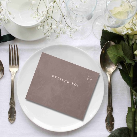 Eenvoudige minimalistische bruine salie groene QR- All In One Uitnodiging