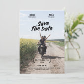 Eenvoudige minimalistische huwelijksfilmposterfoto save the date (Staand voorkant)