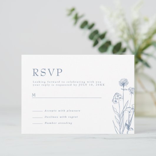 Eenvoudige minimalistische Periwinkle Wildflower W RSVP Kaartje (Staand voorkant)