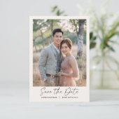 Eenvoudige Minimalistische Save The Date Met Foto  Kaart (Staand voorkant)