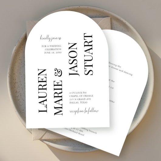 Eenvoudige minimalistische typografie Black Weddin Kaart