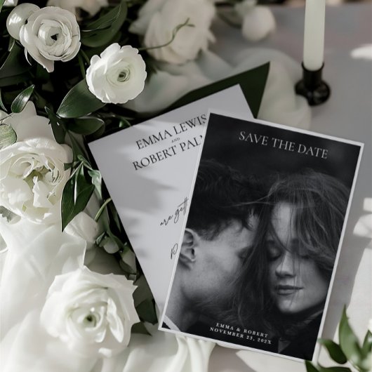 Eenvoudige minimalistische zwart-wit foto bruiloft save the date