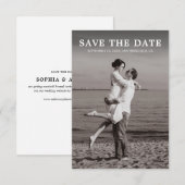 Eenvoudige minimalistische zwart-wit foto bruiloft save the date (Voorkant / Achterkant)