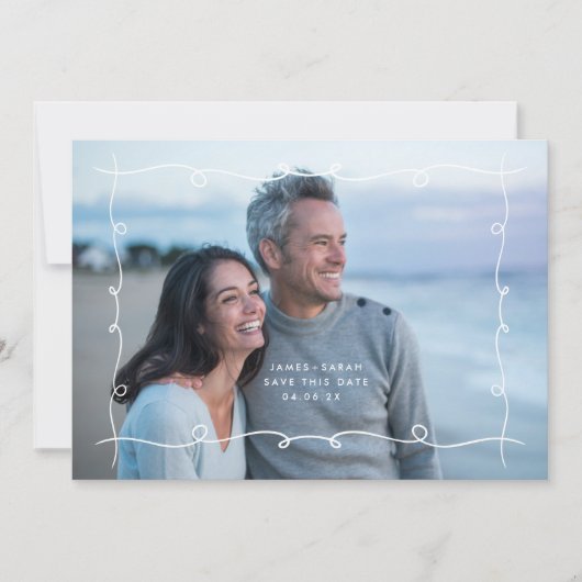 Eenvoudige MoDeRN MINIMAL SwirlS Foto Lijst Bruilo Save The Date (Voorkant)