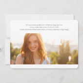 Eenvoudige Moderne 2 Foto Afstudeer Uitnodiging (Achterkant)