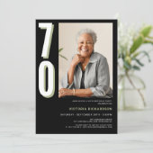 Eenvoudige moderne 70e verjaardag kaart (Staand voorkant)