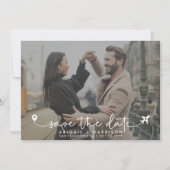 Eenvoudige Moderne Bestemming Huwelijksscript Foto Save The Date (Voorkant)