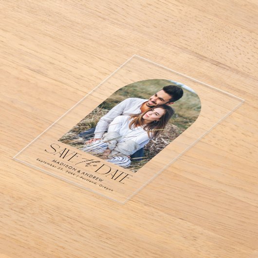 Eenvoudige moderne Black Arch-foto Sla de datum op Acryl Uitnodigingen (Laagn)