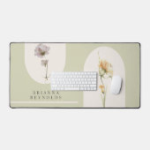 Eenvoudige Moderne Boho Wildbloemen op Sage Green Bureaumat (Keyboard & Muis)
