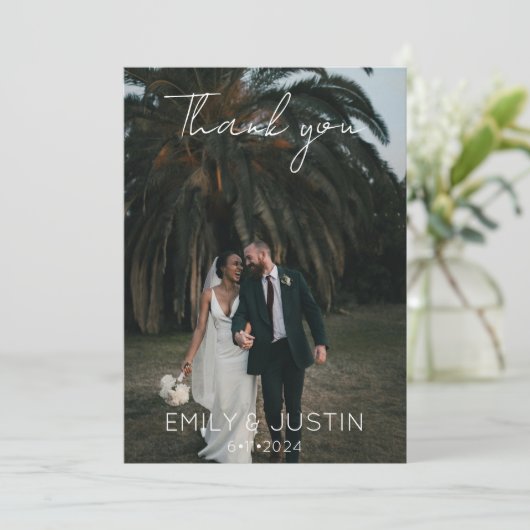 Eenvoudige moderne bruiloft foto Hartelijk dank Bedankkaart (Staand voorkant)