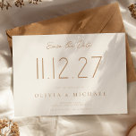 Eenvoudige moderne chique bruiloft non-foto opslaa save the date<br><div class="desc">Een eenvoudige moderne bewaar de datumkaart. Personaliseer dit chique ivoor en tan ontwerp om uw trouwdatum,  namen en details te hebben.</div>