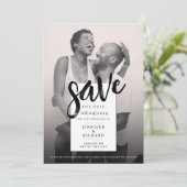 Eenvoudige moderne chique zwart-wit foto bruiloft save the date (Staand voorkant)