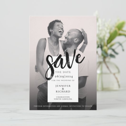 Eenvoudige moderne chique zwart-wit foto bruiloft save the date (Staand voorkant)