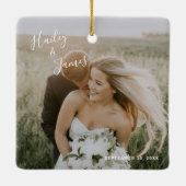 Eenvoudige, moderne, elegante foto-Pas getrouwd Keramisch Ornament (Achterkant)