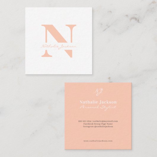 Eenvoudige, moderne elegante perzik, monogrammen vierkante visitekaartje (Voorkant / Achterkant)