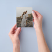 Eenvoudige moderne foto bruiloft herinnering houd flyer (Hand)