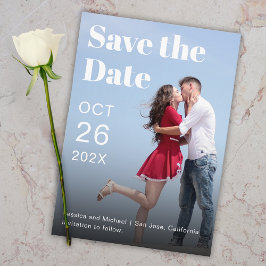 Eenvoudige Moderne Foto en Typografie Save The Date