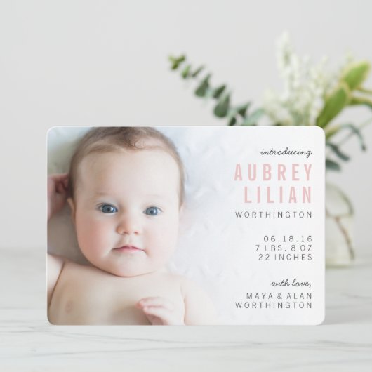 Eenvoudige Moderne Foto Meisje Geboorteaankondigin Aankondiging (Staand voorkant)