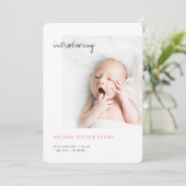 Eenvoudige, moderne foto roze babymeisje geboorte aankondiging (Staand voorkant)