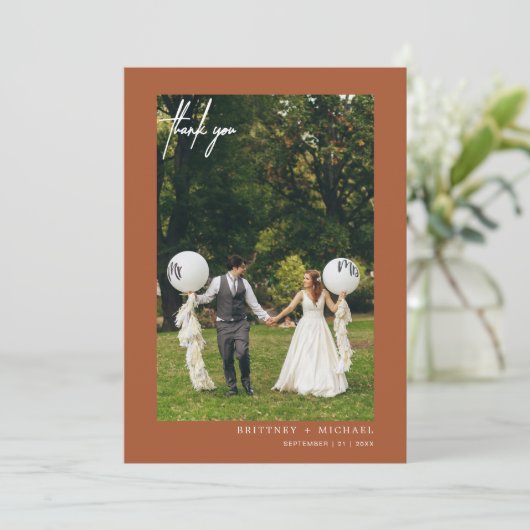 Eenvoudige moderne foto terracotta bedankkaart (Staand voorkant)