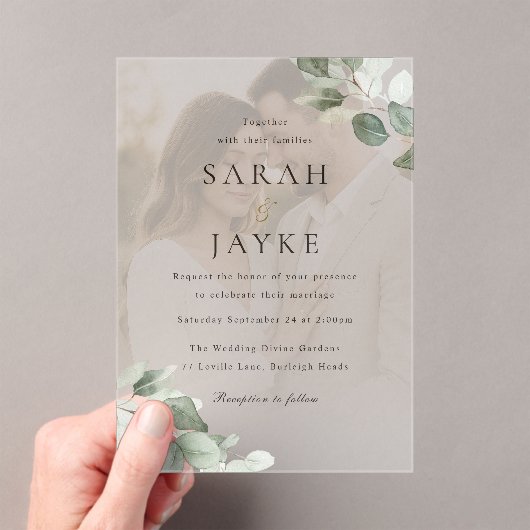 Eenvoudige moderne Green Leaf Portrait bruiloft Acryl Uitnodigingen (Insitu (Draagbaar))