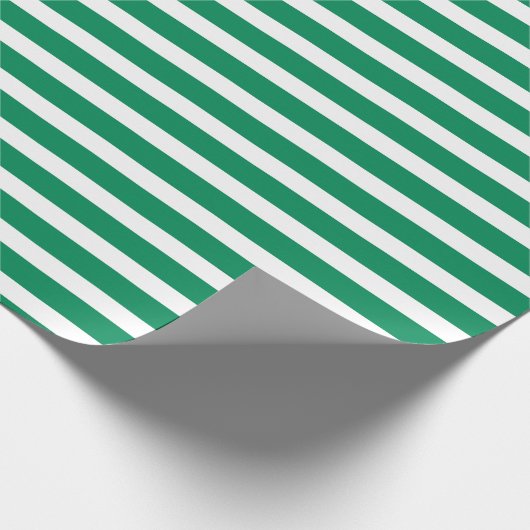 Eenvoudige Moderne Groene en Witte Striped Minimal Cadeaupapier (Hoek)