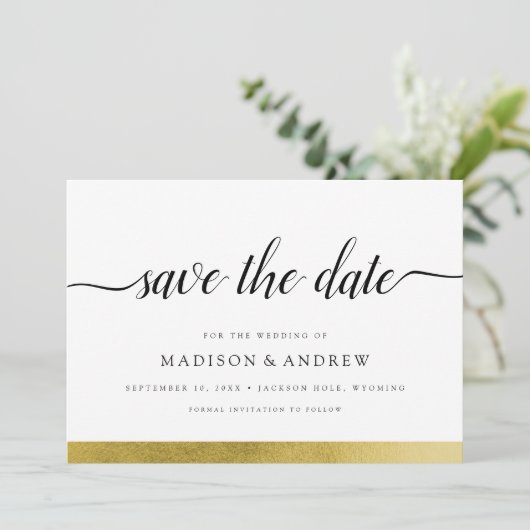 Eenvoudige, moderne kalligrafie Gold Bespaar de da Save The Date (Staand voorkant)