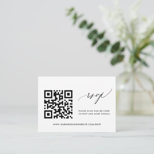 Eenvoudige moderne kalligrafie RSVP QR-code Informatiekaartje (Staand voorkant)