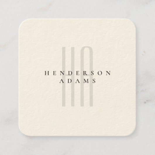 Eenvoudige, moderne, minimale beige Black-monogram Vierkante Visitekaartje (Voorkant)