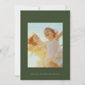 Eenvoudige moderne minimalistische kerstgroene fot feestdagenkaart (Voorkant)